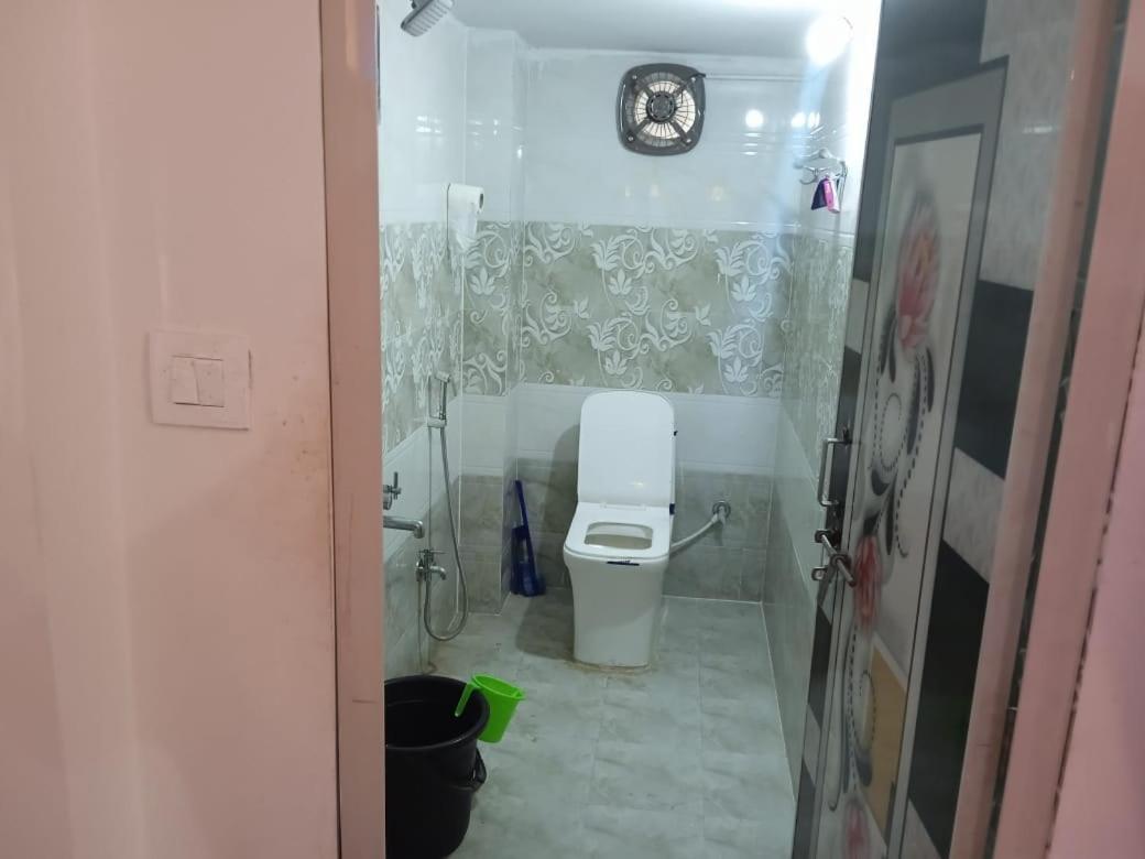 Dziire Service Apartment Hyderabad Bagian luar foto
