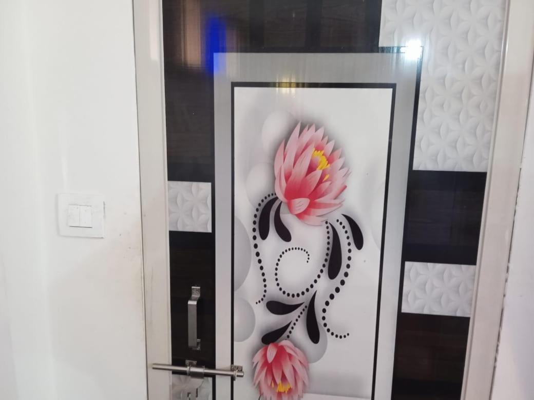 Dziire Service Apartment Hyderabad Bagian luar foto