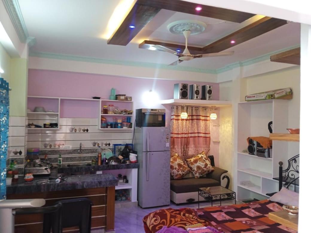 Dziire Service Apartment Hyderabad Bagian luar foto